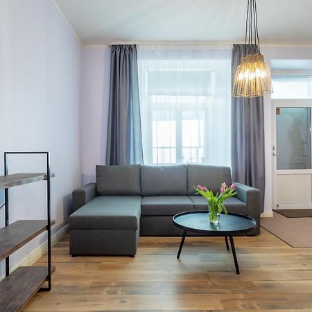 Südalinna apartment Kuressaare Bagian luar foto